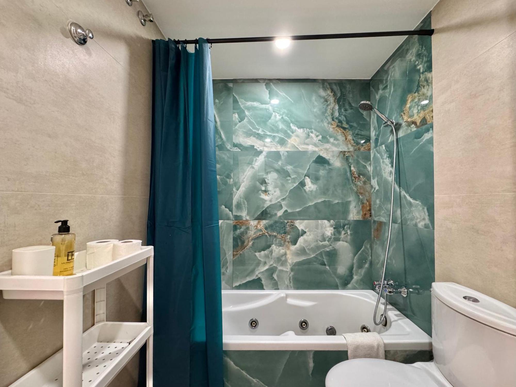 Lafrenchtouch - Torrequebrada 2Dorm Cerca Playa Apartment Беналмадена Екстериор снимка